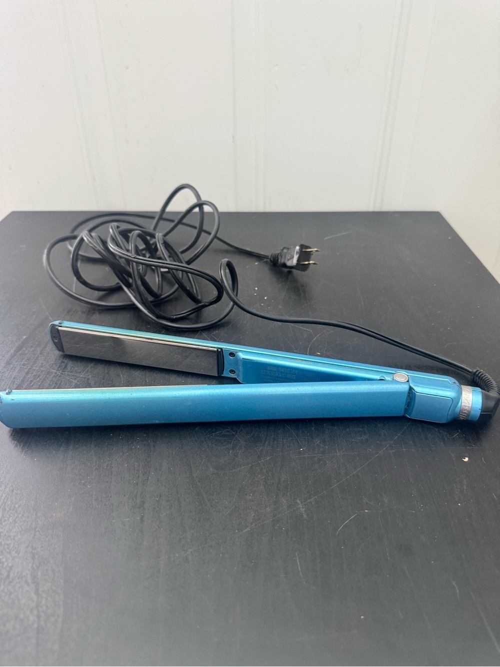 Nano Titanium Babyliss Pro 1 Inch Flat Iron Straightener BABNT3072TN